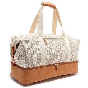 *NWT* J.M. WECHTER CREAM WEEKENDER BAG